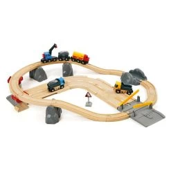 BRIO Rail & Road Loading Set - 32 Pieces