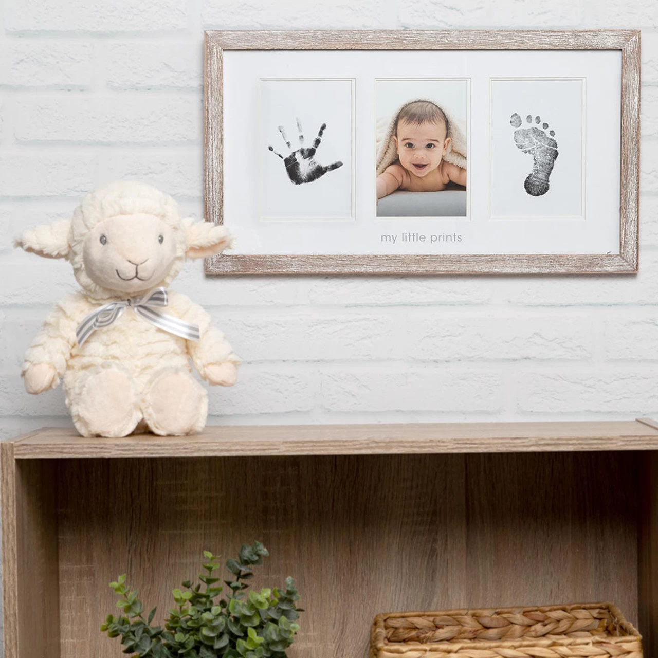 Pearhead Babyprints Rustic Frame - Image 6