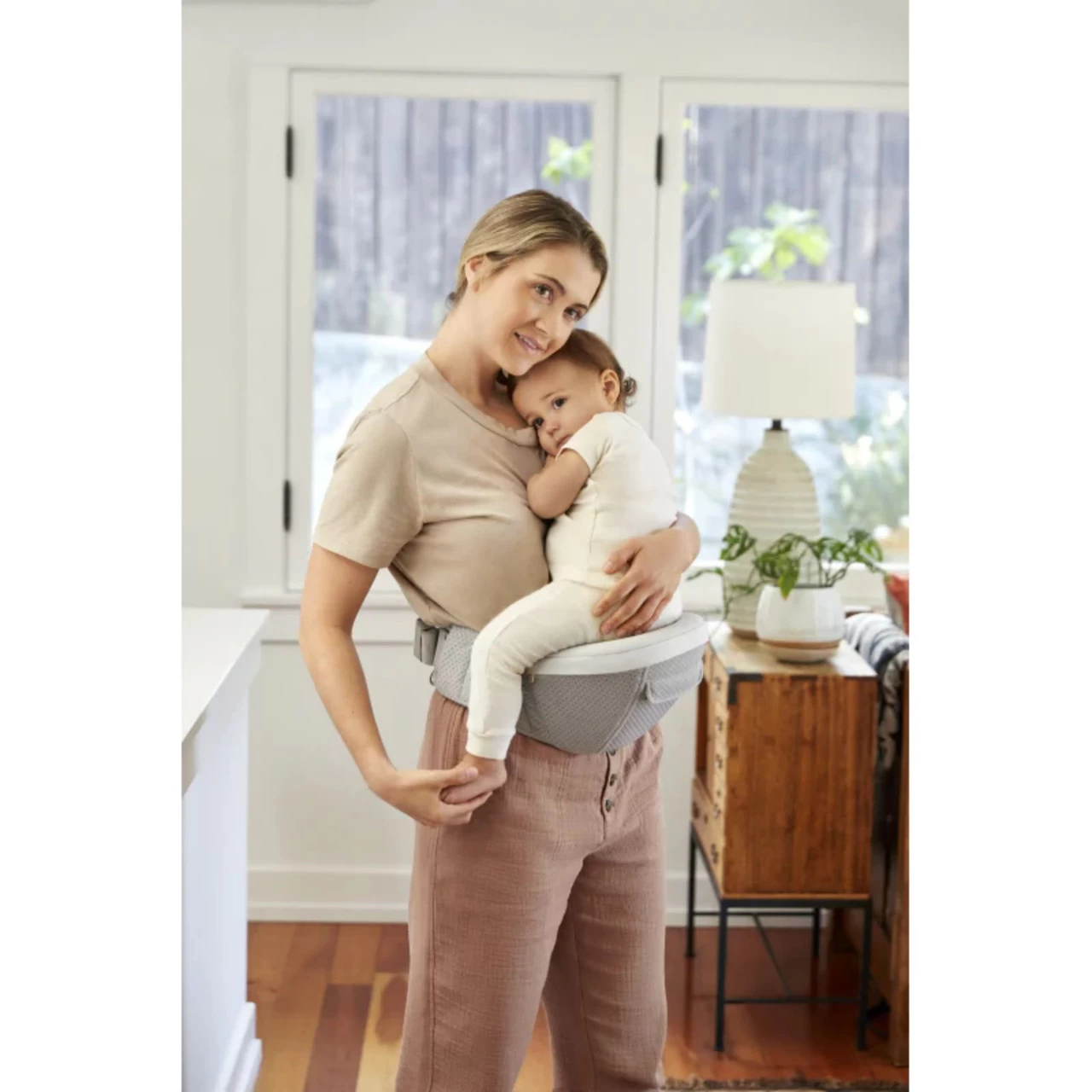 Ergobaby Alta Hip Seat Baby Carrier - Pearl Grey - Image 14