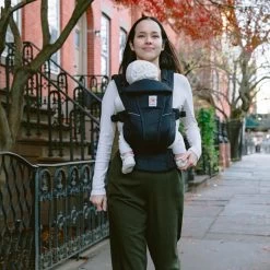 Ergobaby Omni Breeze Baby Carrier - Onyx Black