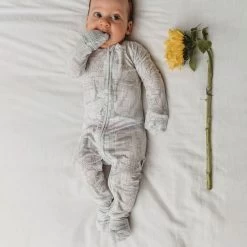 OiOi Bamboo Long Sleeve Zipper Romper - Cityscape