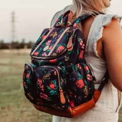 OiOi Nappy Backpack - Botanical Floral