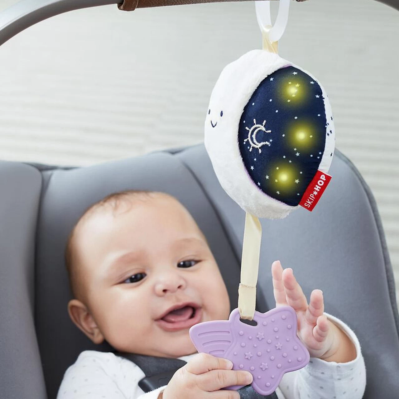 Skip Hop Celestial Dreams Moonglow Musical Toy - Image 4