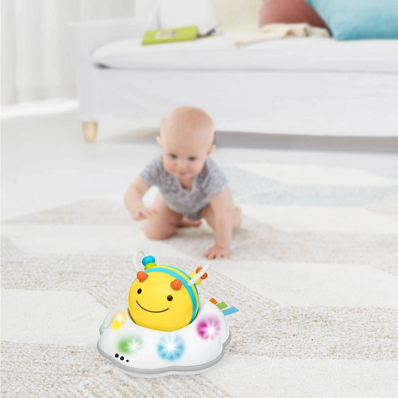 Skip Hop Explore & More Follow Bee Crawl Toy