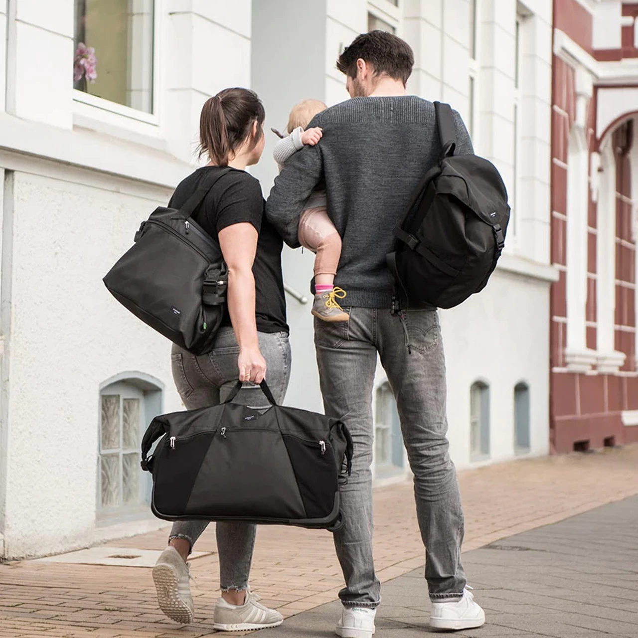 Storksak Eco Cabin/Carry On Wheeled Bag - Black - Image 4