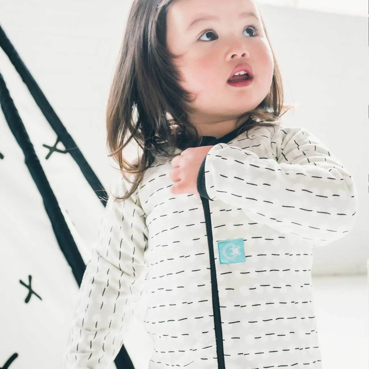 ErgoLayers Organic Long Sleeve Baby Onesie 1 TOG - Image 7