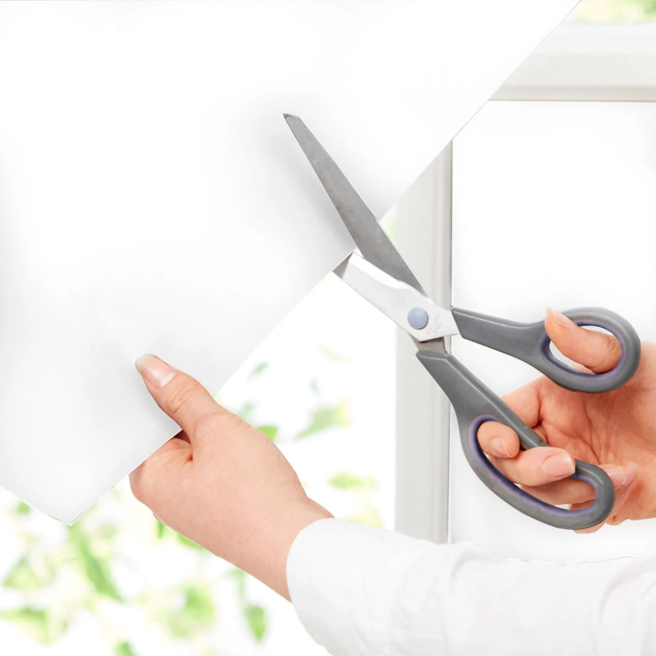 ErgoPouch Reusable Window Blockout - White - Image 3